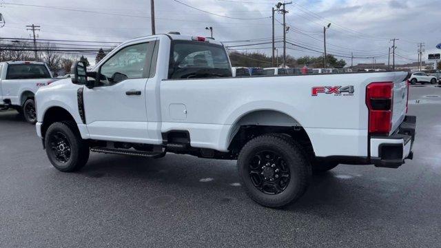 new 2024 Ford F-350 car, priced at $59,665