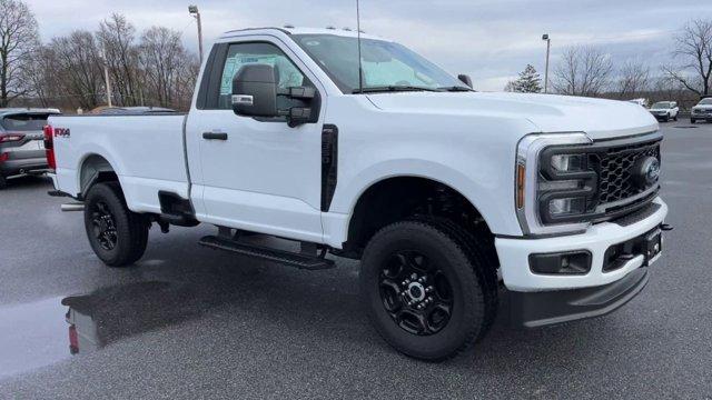 new 2024 Ford F-350 car, priced at $59,665