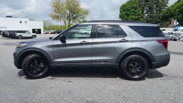 new 2024 Ford Explorer car, priced at $51,395