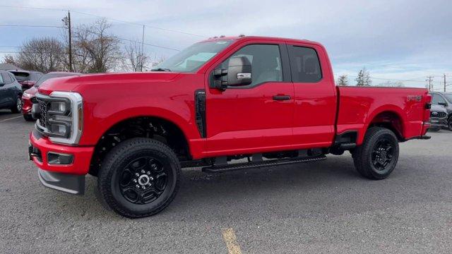 new 2024 Ford F-350 car, priced at $62,315