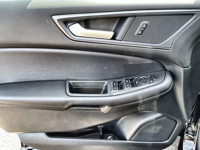 used 2024 Ford Edge car, priced at $28,900