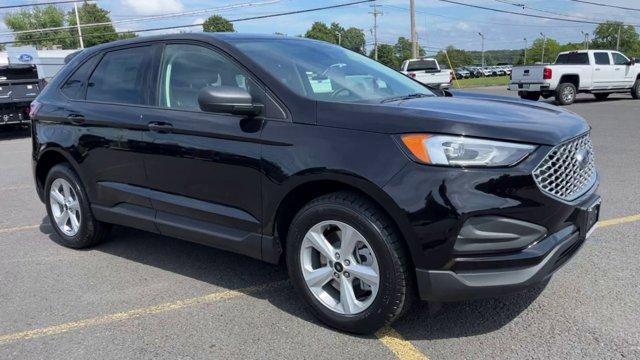 used 2024 Ford Edge car, priced at $28,900