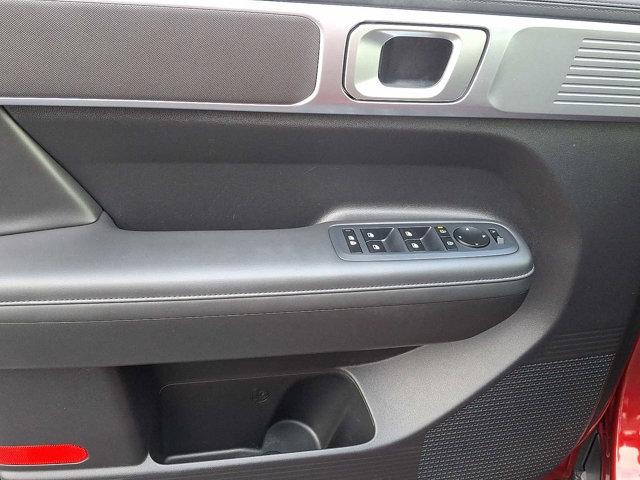 used 2024 Hyundai Santa Fe car, priced at $30,900