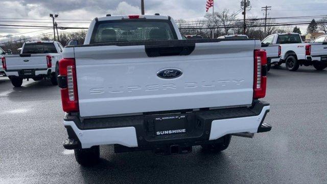 new 2024 Ford F-350 car, priced at $59,665