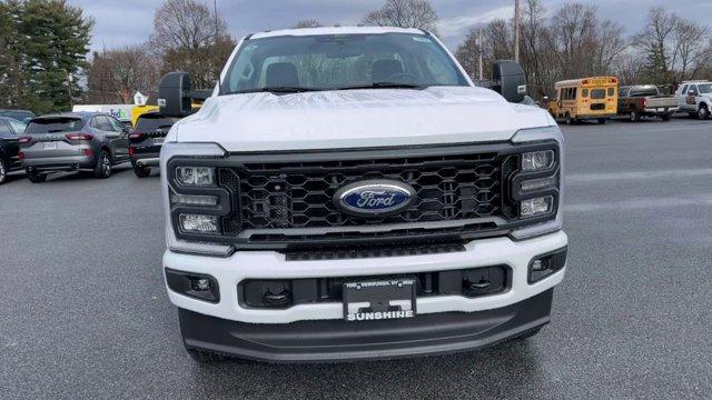 new 2024 Ford F-350 car, priced at $59,665
