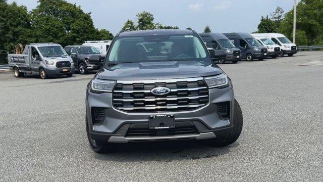 new 2025 Ford Explorer car, priced at $41,350