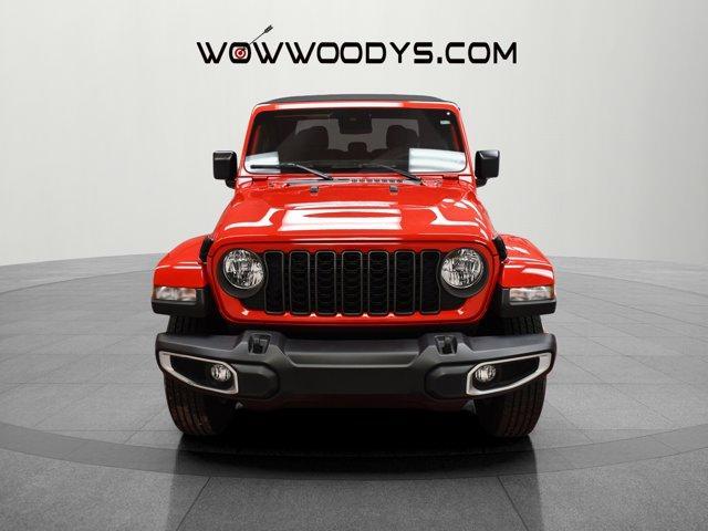 used 2024 Jeep Gladiator car, priced at $36,701