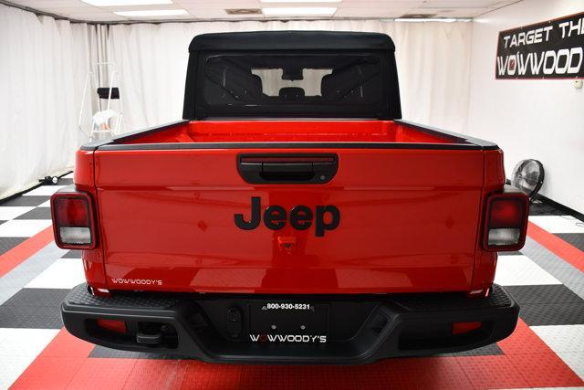 used 2024 Jeep Gladiator car, priced at $37,996