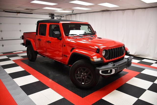 used 2024 Jeep Gladiator car, priced at $37,996