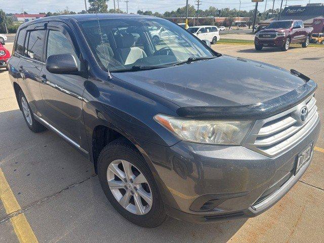 used 2012 Toyota Highlander car, priced at $10,997