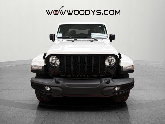 used 2023 Jeep Gladiator car, priced at $45,997