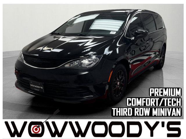 used 2017 Chrysler Pacifica car, priced at $12,997