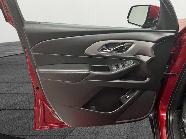 used 2020 Chevrolet Traverse car, priced at $19,800