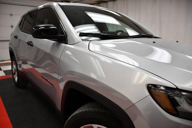 new 2025 Jeep Compass car, priced at $28,090