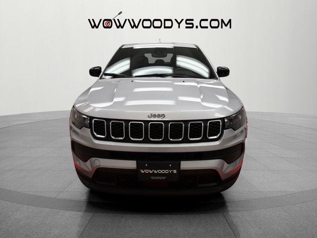 new 2025 Jeep Compass car, priced at $28,090