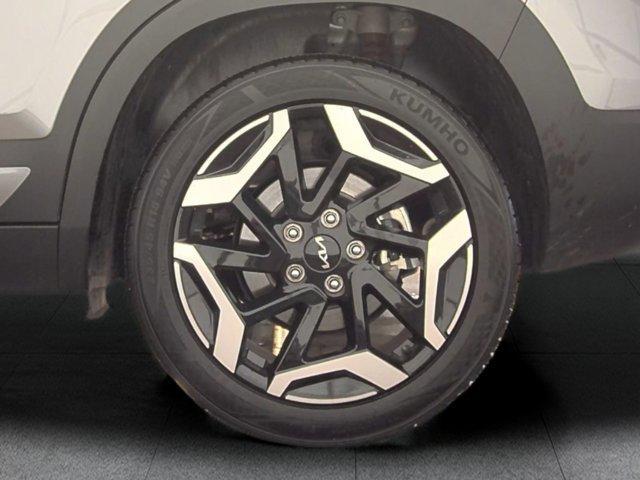 used 2024 Kia Seltos car, priced at $28,687