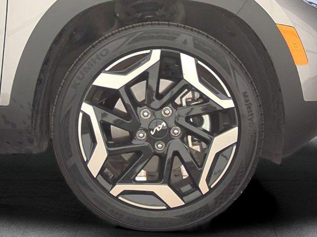 used 2024 Kia Seltos car, priced at $28,687