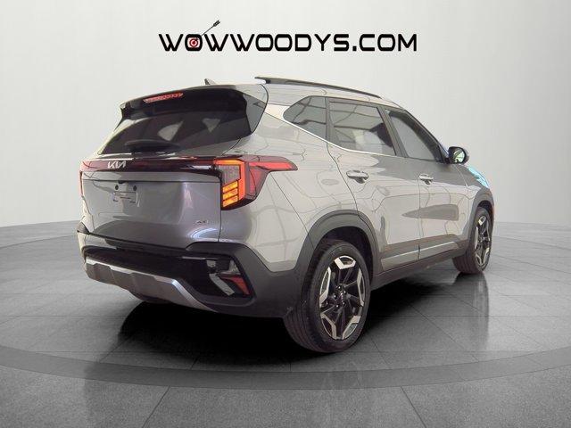 used 2024 Kia Seltos car, priced at $28,687