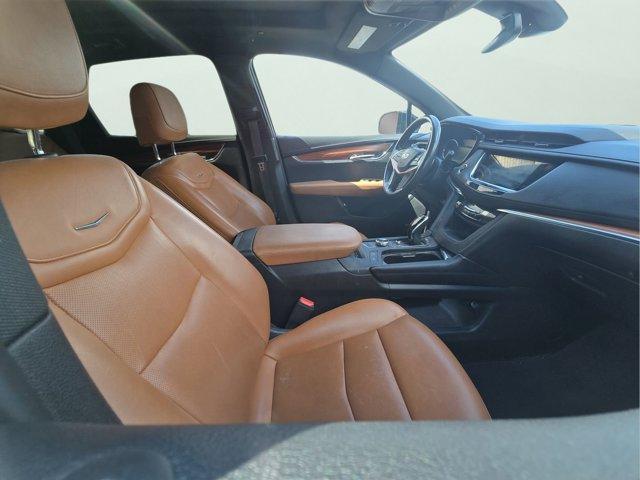 used 2021 Cadillac XT5 car