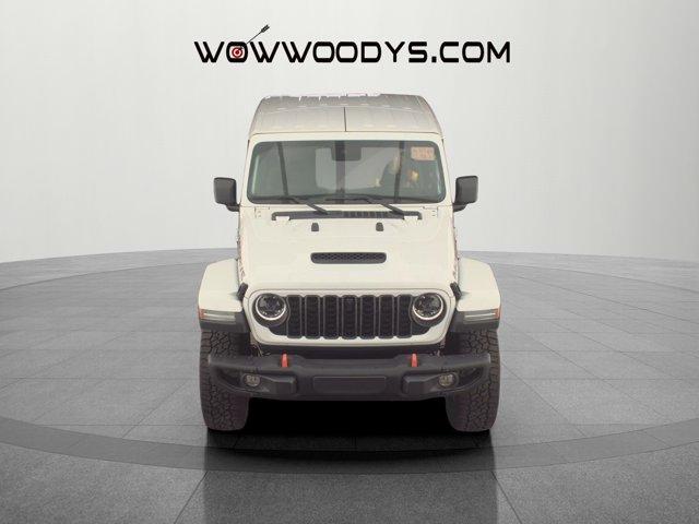 used 2024 Jeep Gladiator car