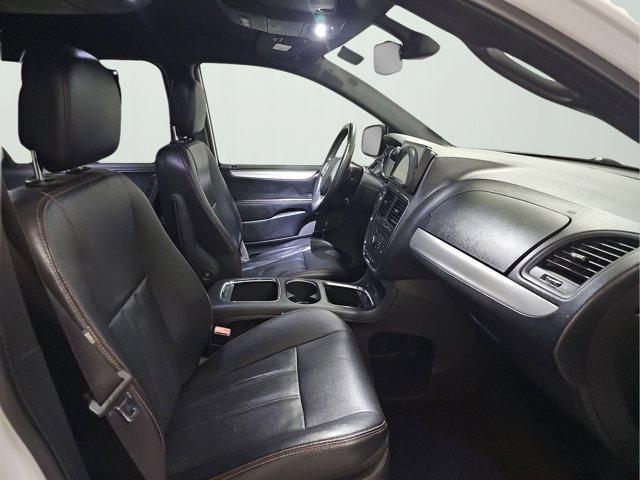 used 2019 Dodge Grand Caravan car
