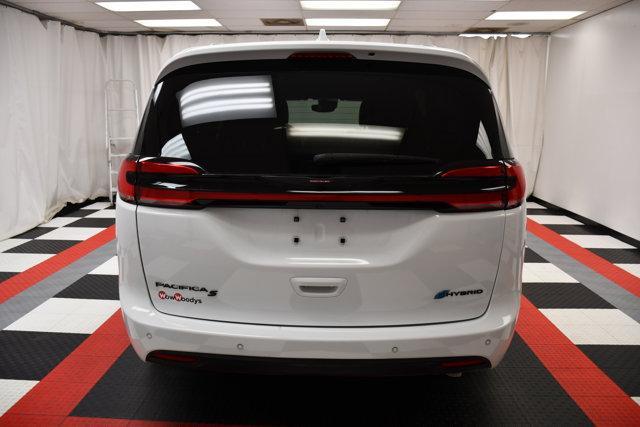 used 2021 Chrysler Pacifica Hybrid car, priced at $37,568