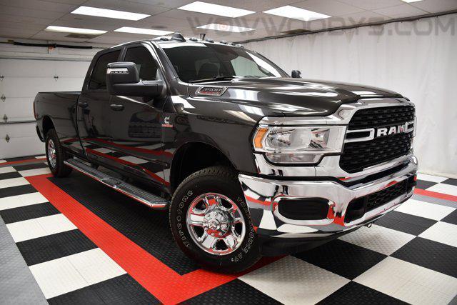 new 2024 Ram 3500 car, priced at $77,683