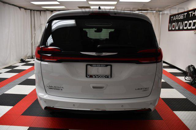 new 2024 Chrysler Pacifica car, priced at $55,337