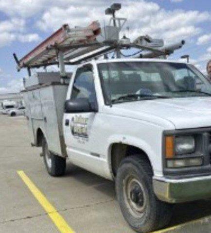 used 1999 Chevrolet Silverado 3500 car, priced at $8,888