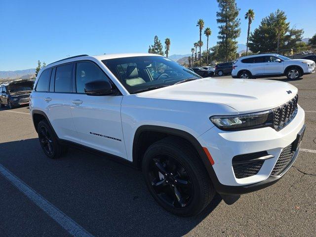 used 2023 Jeep Grand Cherokee car