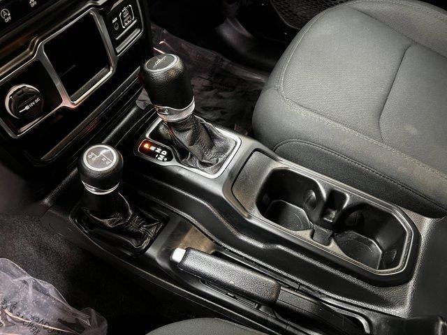 used 2022 Jeep Gladiator car, priced at $39,997