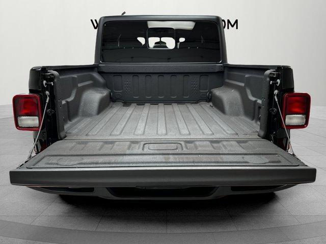 used 2022 Jeep Gladiator car, priced at $39,997