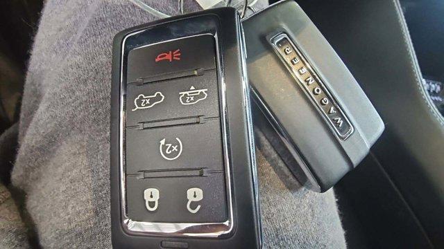 used 2024 Jeep Wagoneer car