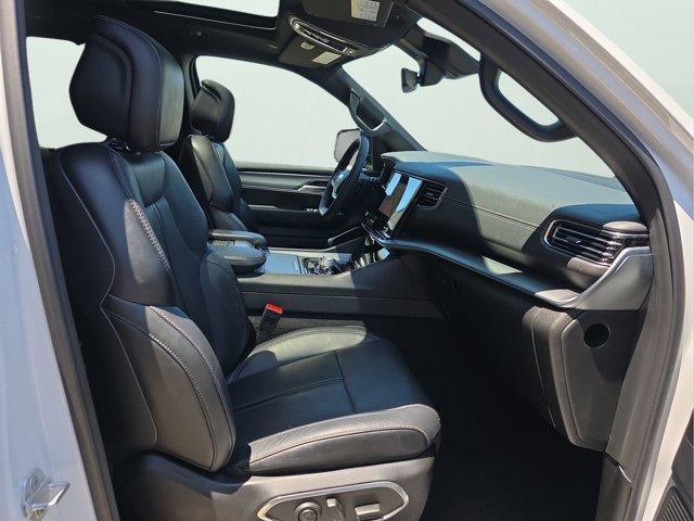 used 2024 Jeep Wagoneer car