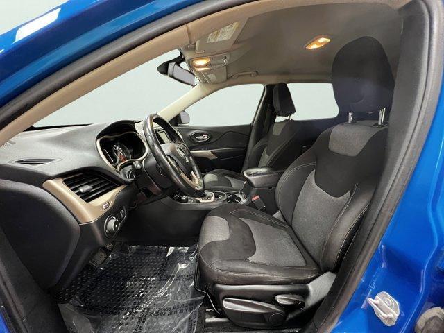used 2018 Jeep Cherokee car