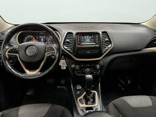 used 2018 Jeep Cherokee car