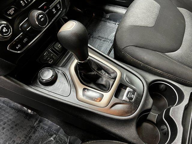 used 2018 Jeep Cherokee car