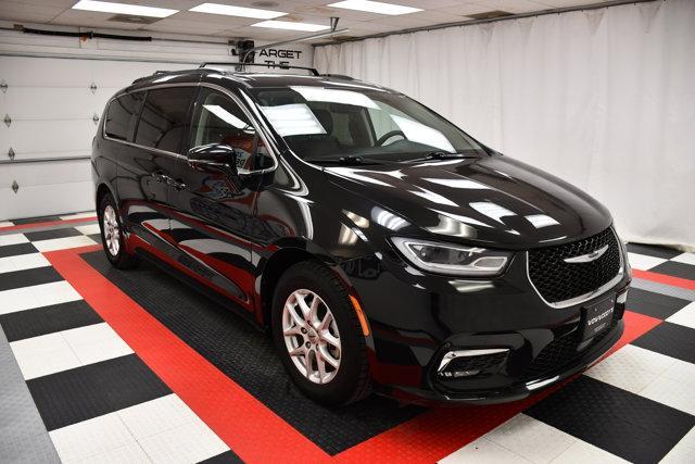 used 2022 Chrysler Pacifica car, priced at $22,826