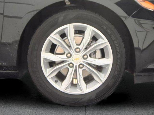 used 2025 Chevrolet Malibu car, priced at $23,647