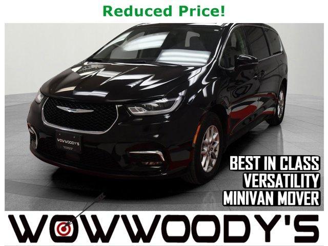 used 2023 Chrysler Pacifica car, priced at $22,597