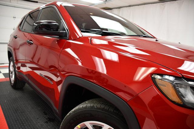 new 2025 Jeep Compass car, priced at $28,090