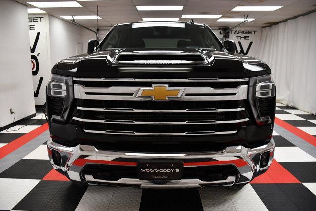 used 2024 Chevrolet Silverado 2500 car, priced at $65,997