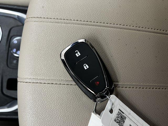used 2023 Chevrolet Traverse car, priced at $30,997
