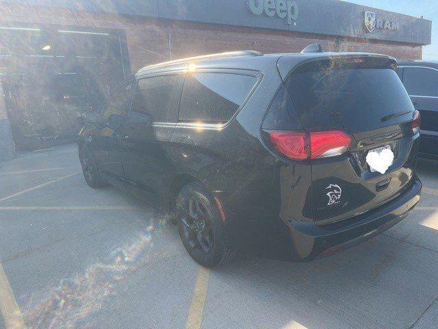 used 2019 Chrysler Pacifica car