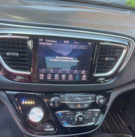 used 2019 Chrysler Pacifica car