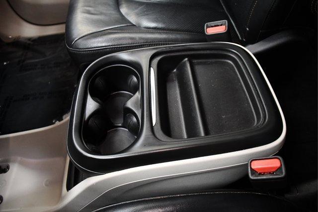 used 2018 Chrysler Pacifica car, priced at $33,756
