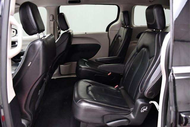 used 2023 Chrysler Pacifica car, priced at $24,842