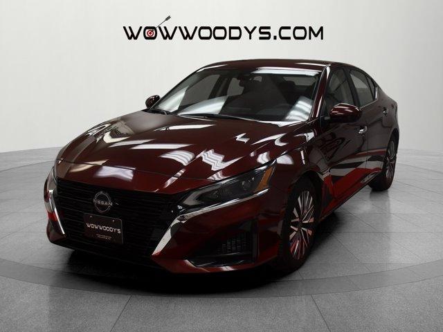 used 2023 Nissan Altima car, priced at $18,897