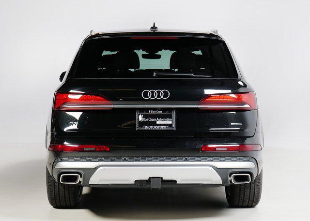 new 2025 Audi Q7 car, priced at $81,705