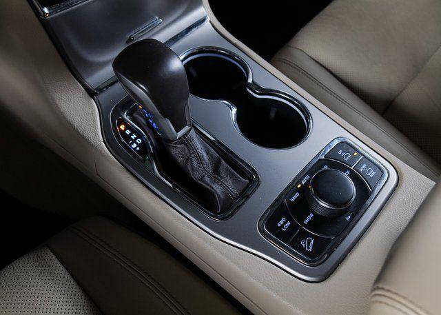 used 2021 Jeep Grand Cherokee car, priced at $29,900